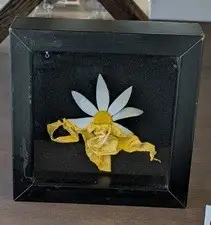 Fed Daisy Glass by Anne Pradine