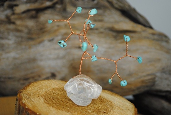 Quartz Skull by Sane Himself